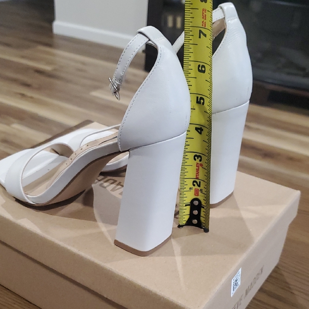 Steve Madden Bone Leather Heels - Picture 5 of 8